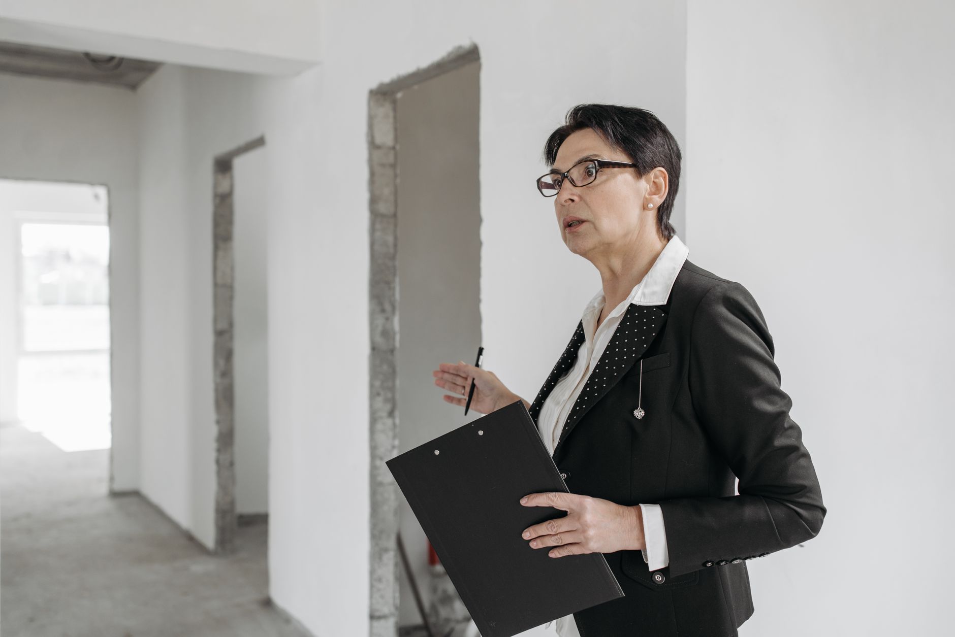Diagnostiqueur immobilier équipe à Arles